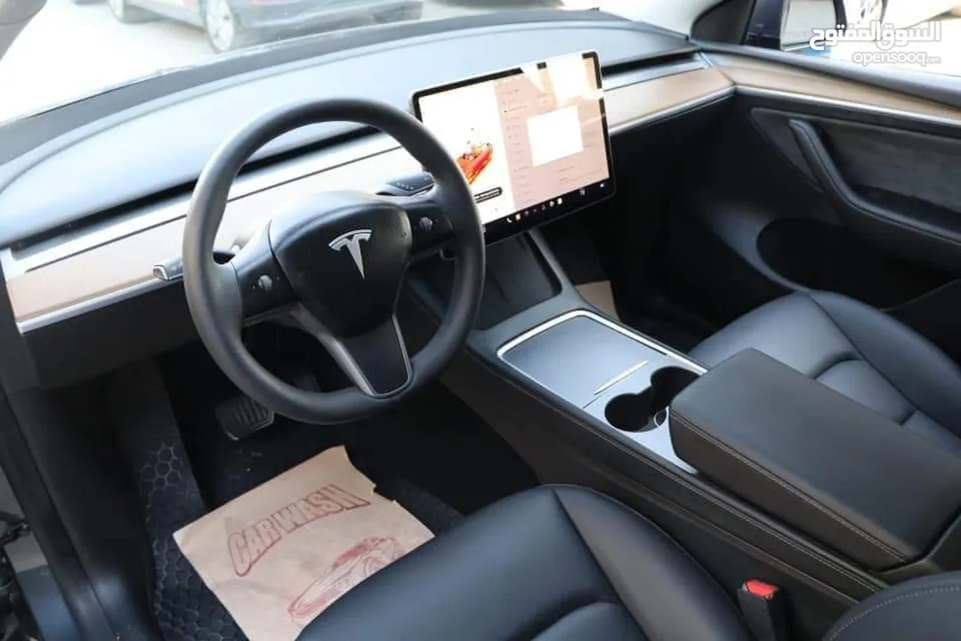 Tesla model y performance