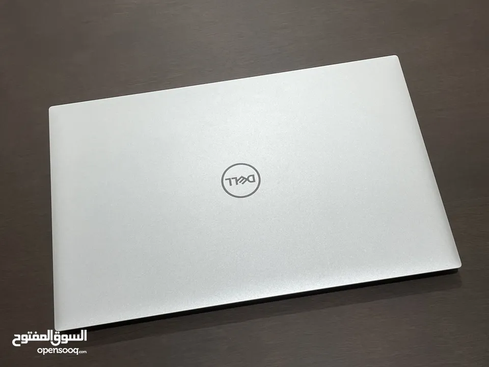 Dell XPS 9720 - 17”