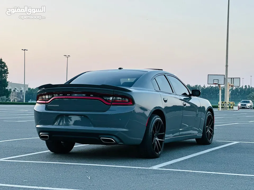 DODGE CHARGER 2019 V6 3.6