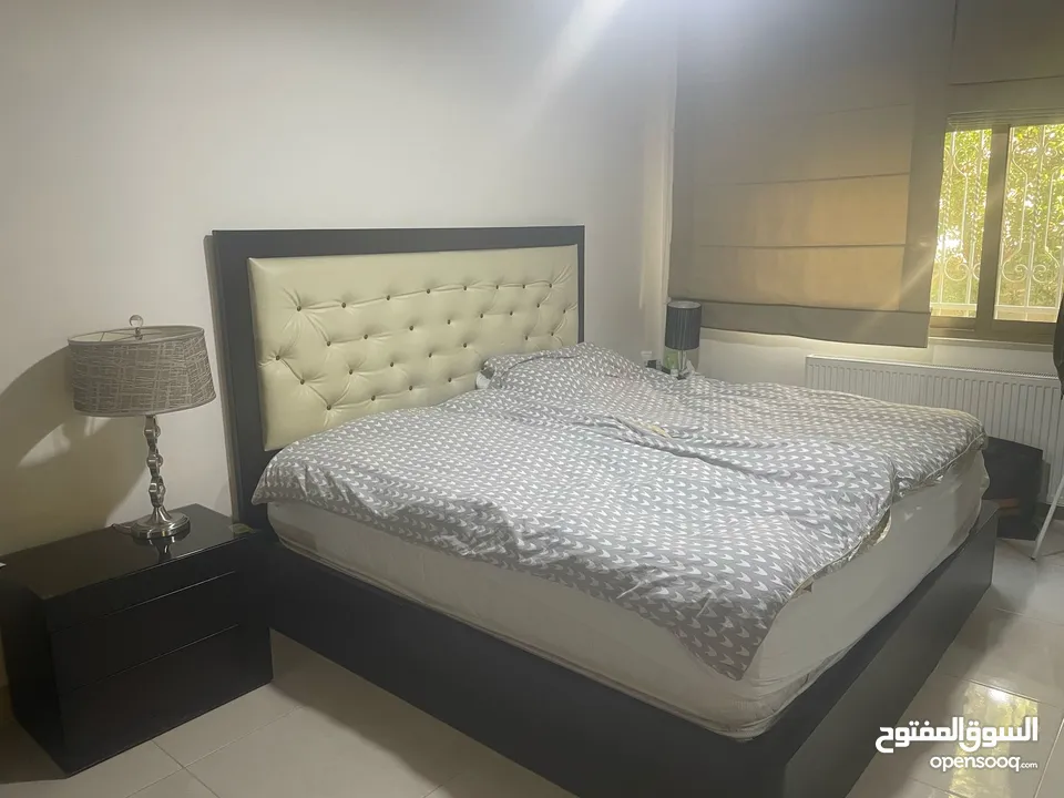 شقه مفروشه للايجار في الجاردنز قرب دوار الواحه وشارع المدينه المنوره