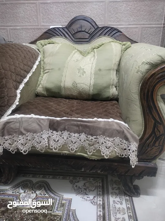 كنب مريح جدا جداا جدااا جدااا
