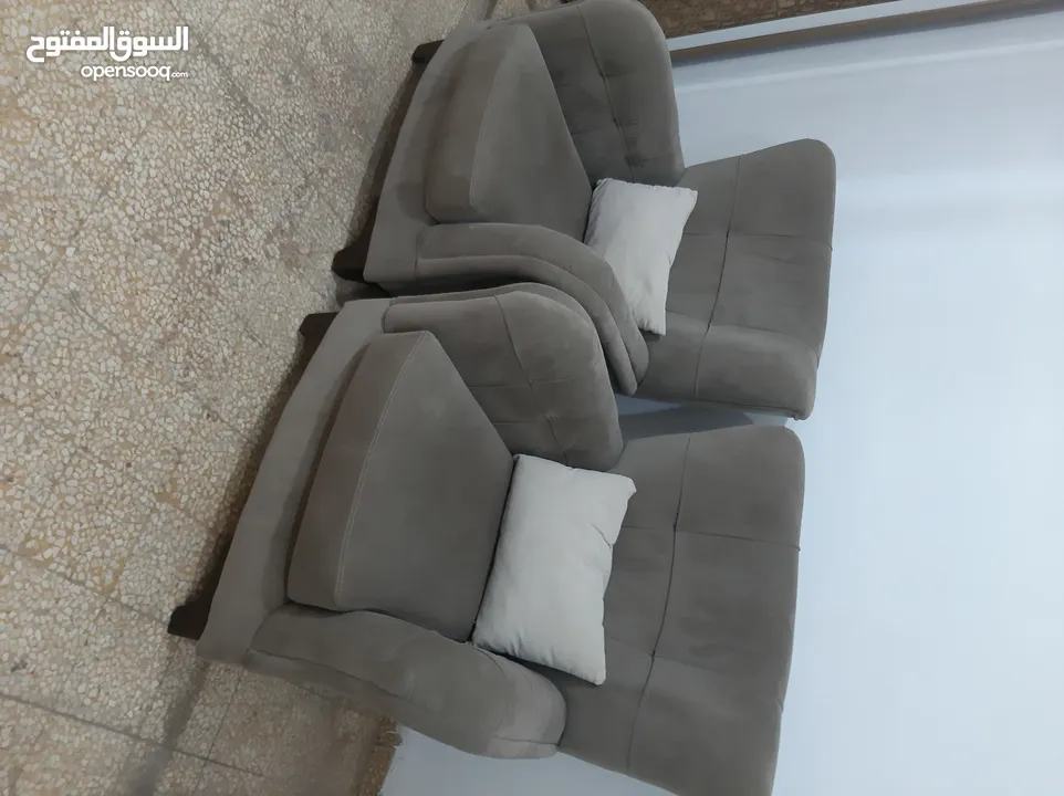 أغراض للبيع
