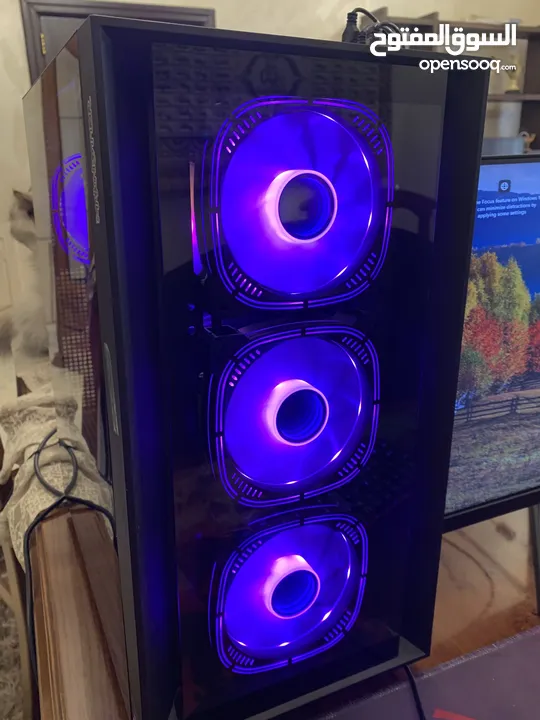 Pc gaming full full كل عام وأنت بخير عيد سعيد كل اشي بالوصف موجود