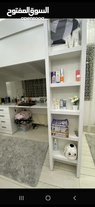 غرفة نوم خشب تفصيل بحالة ممتازة للبيع customized solid wood bedroom in a great condition for sale