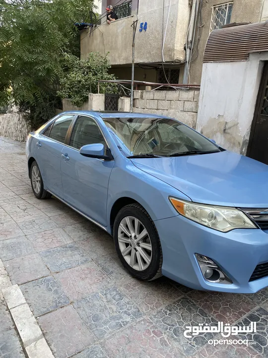 تويوتا كامري أعلى صنف للبيع بسعر مغري موجودة في عمان