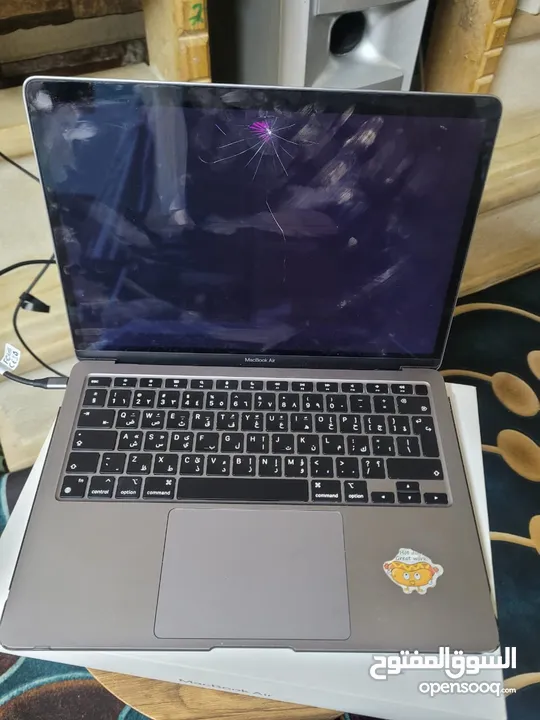 Mac book air 2020 screen broken