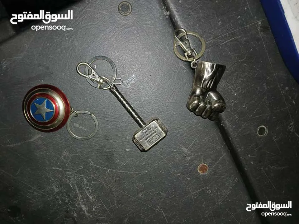 اساور وميداليات وخوات من اليابان