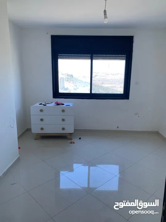 شقة غير مفروش للايجار 3 غرف نوم