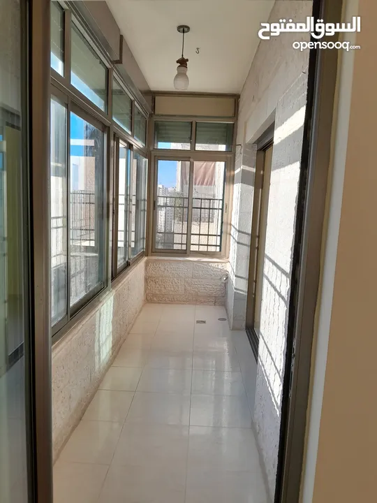 شقة للإيجار