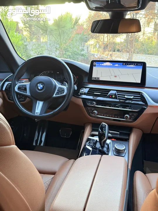 BMW 2023 530i وارد الشركه