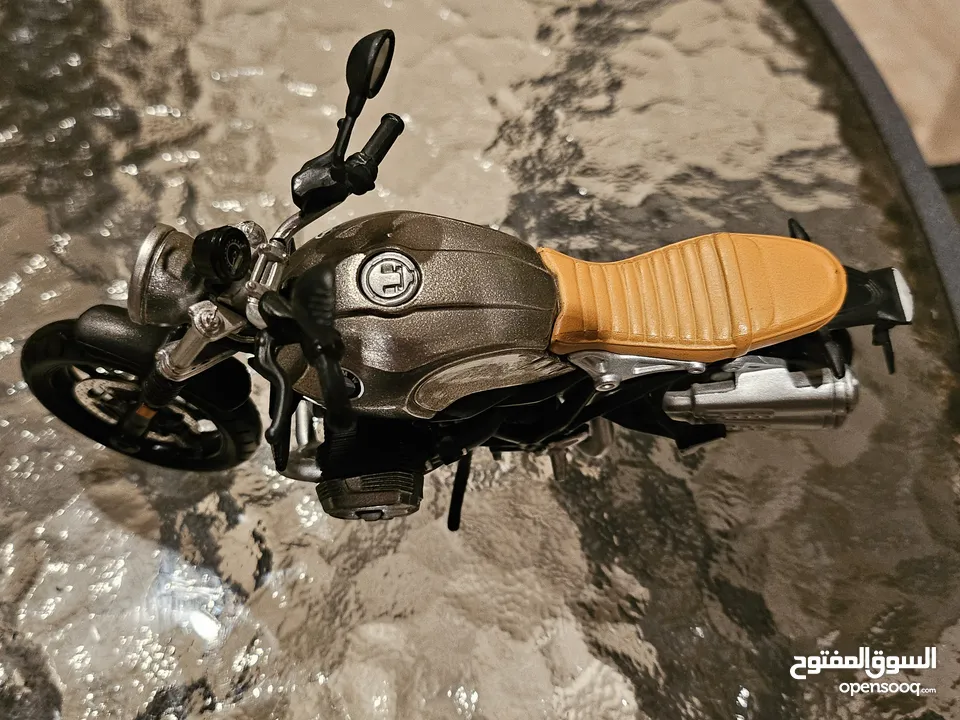للبيع مجسم دراجة نارية BMW