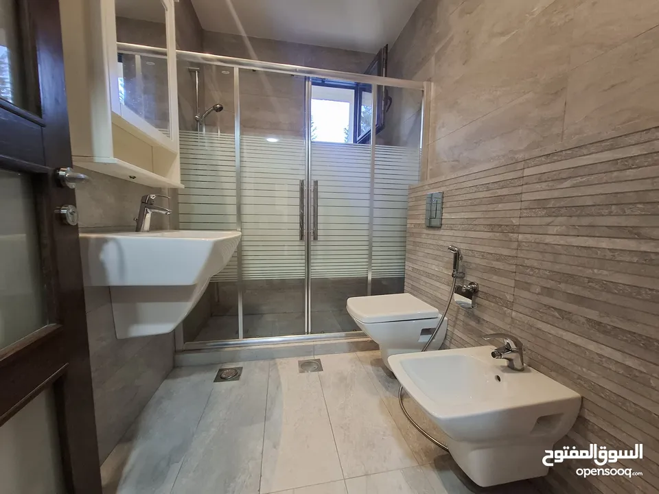 شقة شبه مفروشة للإيجار ( Property 43384 )-175083957
