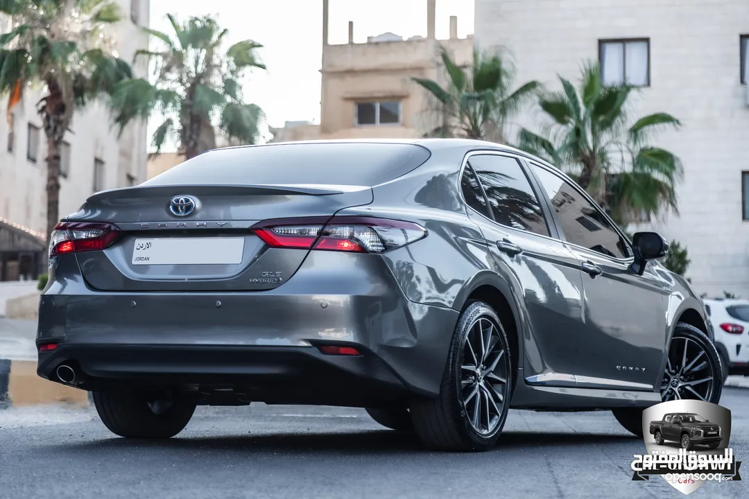 Toyota Camry Gle 2023  السيارة بحالة ممتازة جدا و قطعت مسافة 70,000 كيلو متر