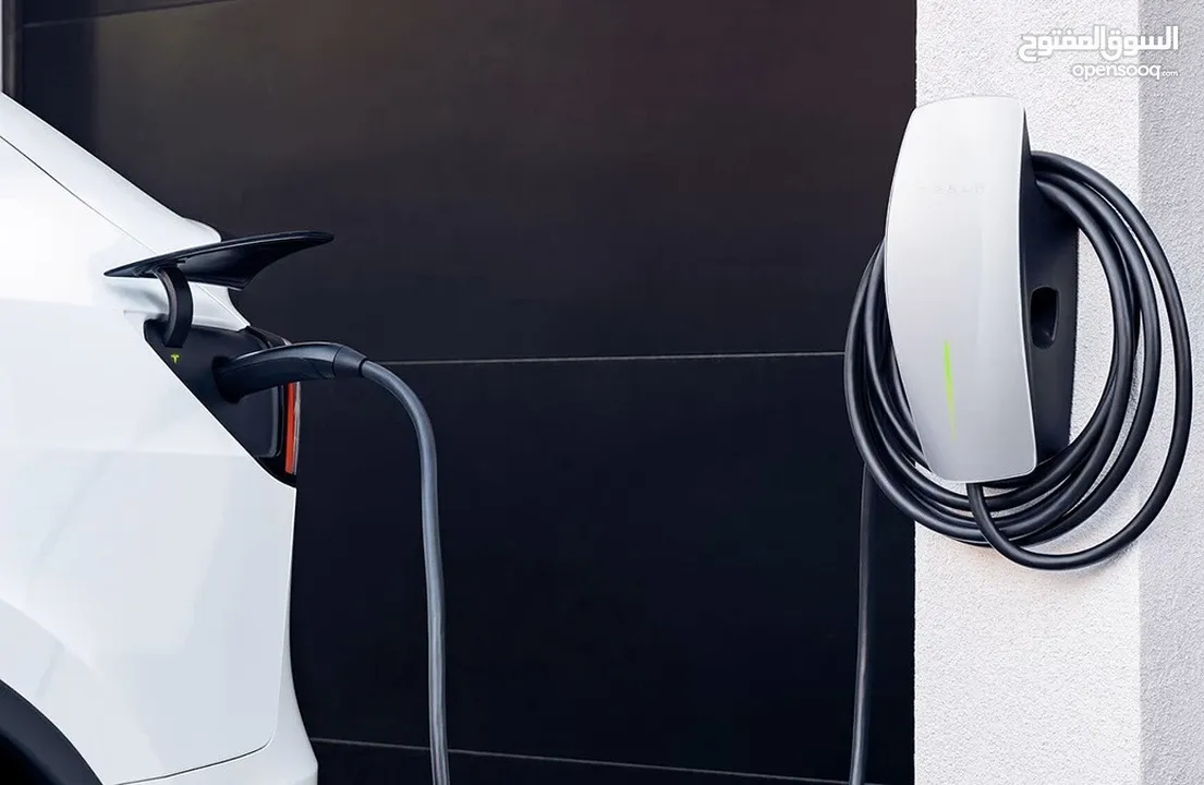 شاحن تسلا الجداري 48 امبير جديد بالكرتونه  Tesla Wall Connector