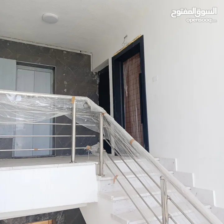 حصري - دوبلكس فاخر  مميز لم تسكن فارغ مميز فاخر للايجار 190 م    ـ 3نوم