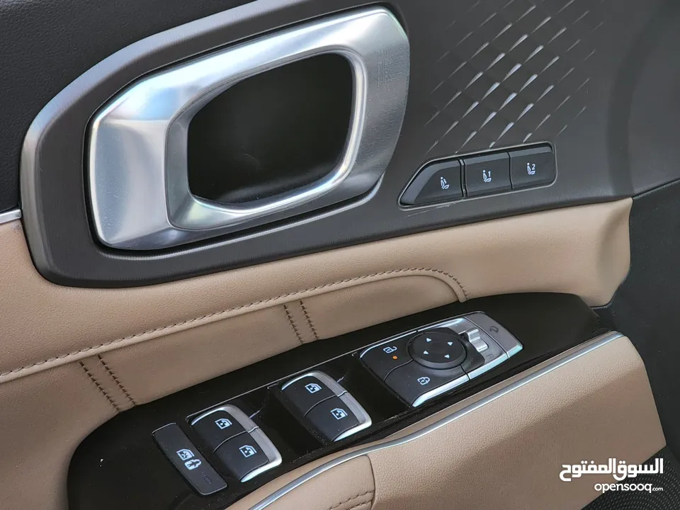 كيا سورنتو هايبرد ترخيص 2023  ماتور 1600 هايبرد/240 حصان 180 بنزين 60 كهرباء/