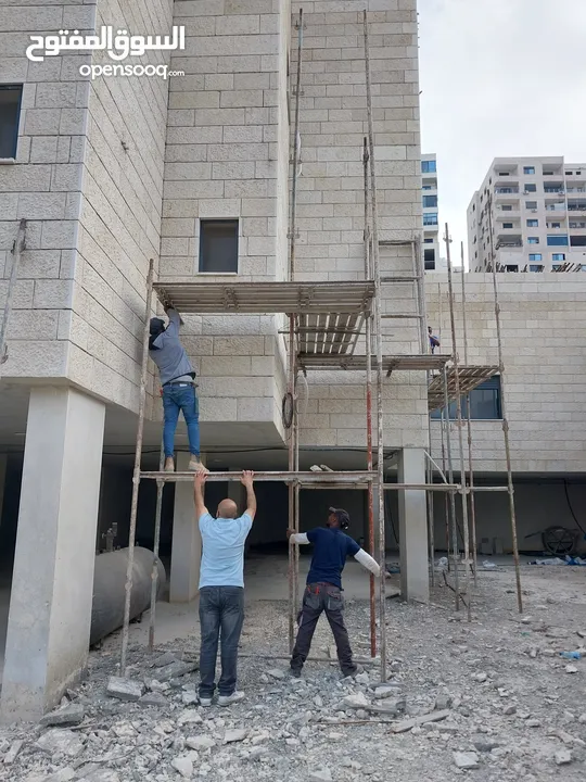ابو عميد للمقاولاتتكحيل حجر وتلبيس حجر وقصارة داخلي وخارجي وقصارة عتيكوت وعمل شلالات عزل اسطح وجدران
