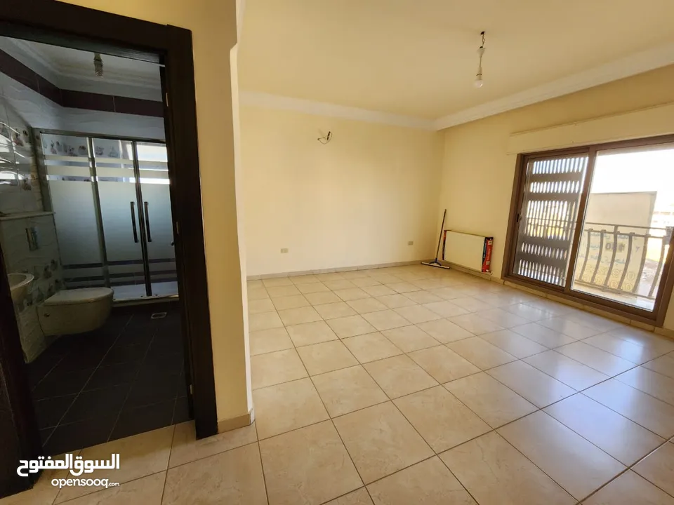 شقة أرضية للبيع في ربوة عبدون - 14194