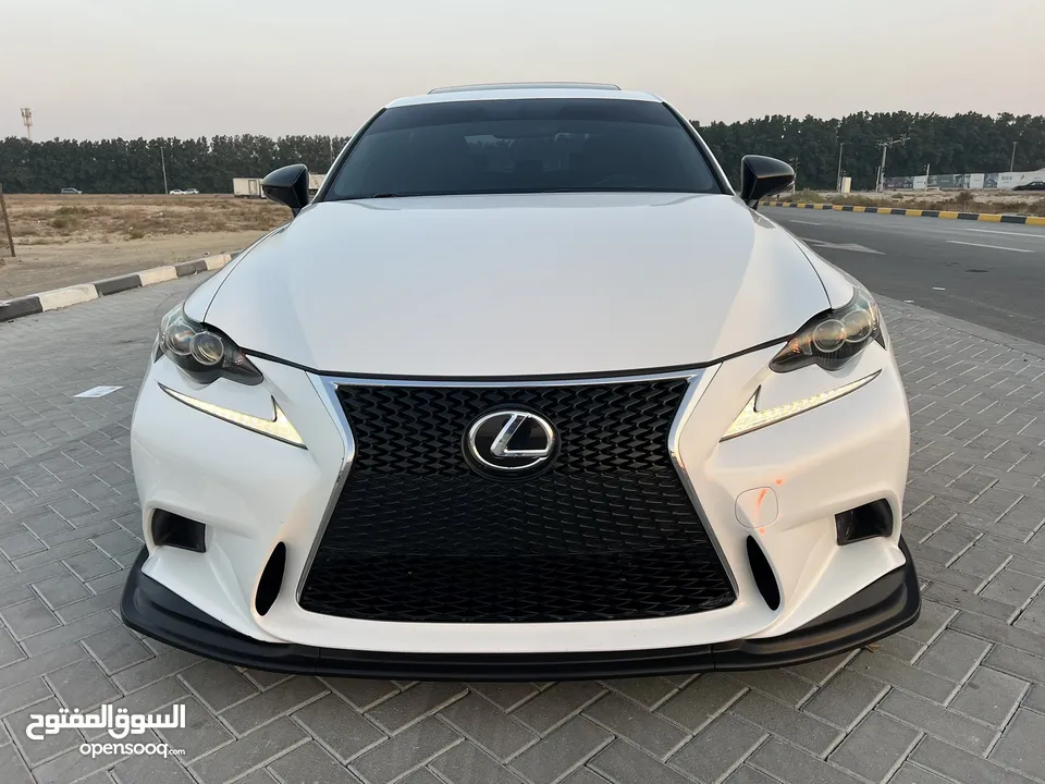 لكزس IS250 V6 2.5 F-SPORT موديل 2015 وارد امريكا دفع خلفى سنجل