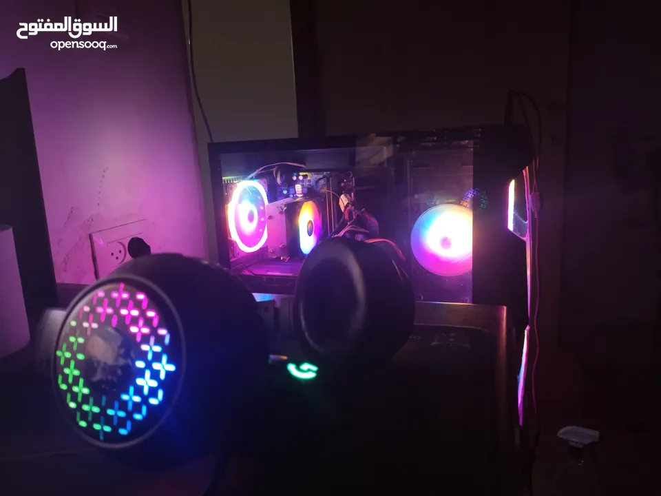 كمبيوتر تجميع جبار وبسعر ناار  التوصيل ل جميع المناطق