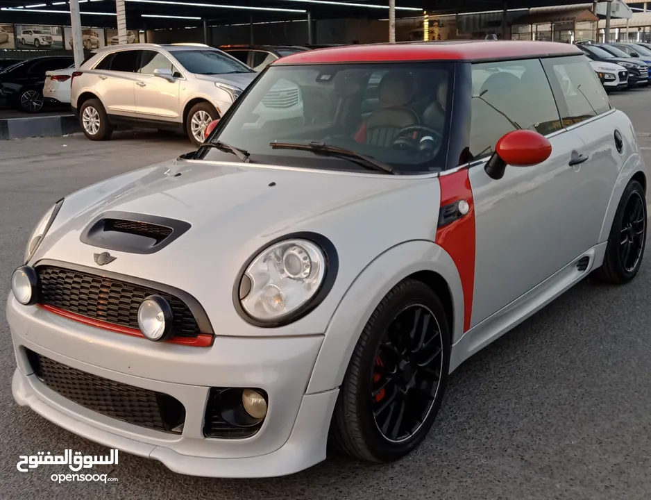 Mini Cooper V4 1.6L Model 2013