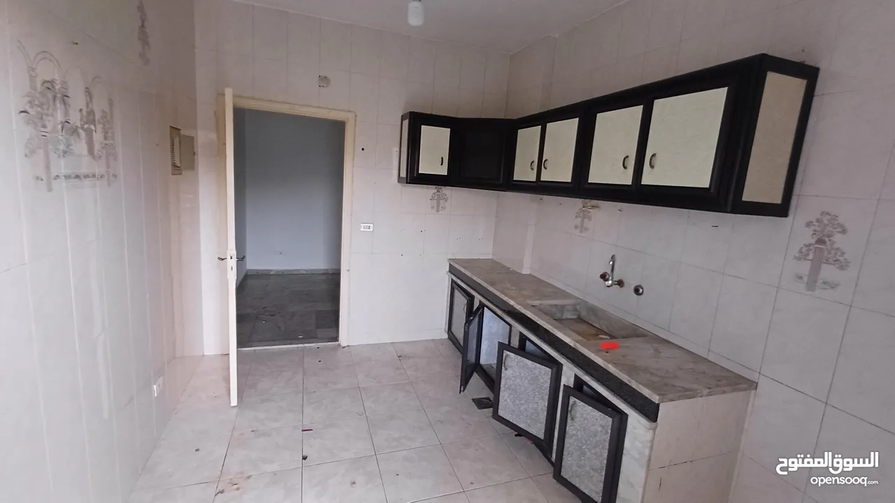 Appartment for Sale / شقة للبيع