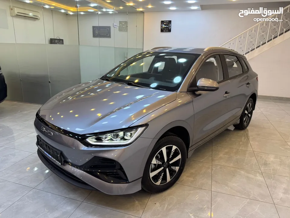 BYD E2 Luxury (2023)