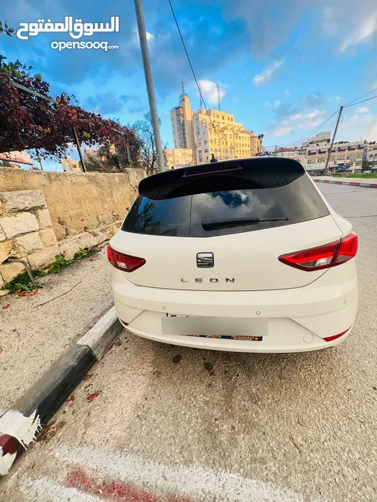 سيات ليون أيد اولاً