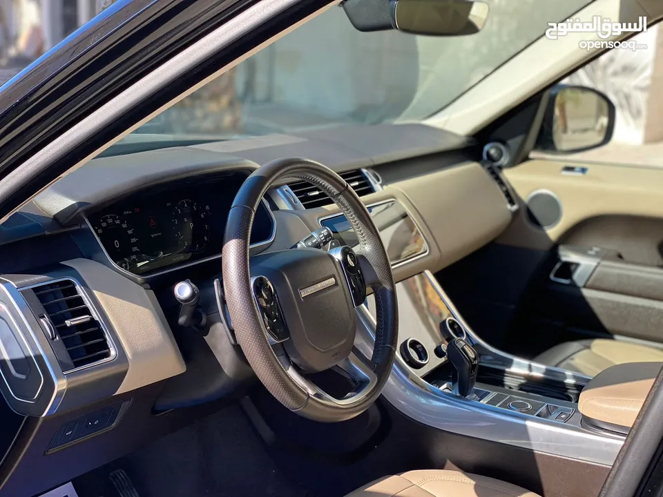 Range Rover Sport gcc V6 2018 price 158,000Aed
