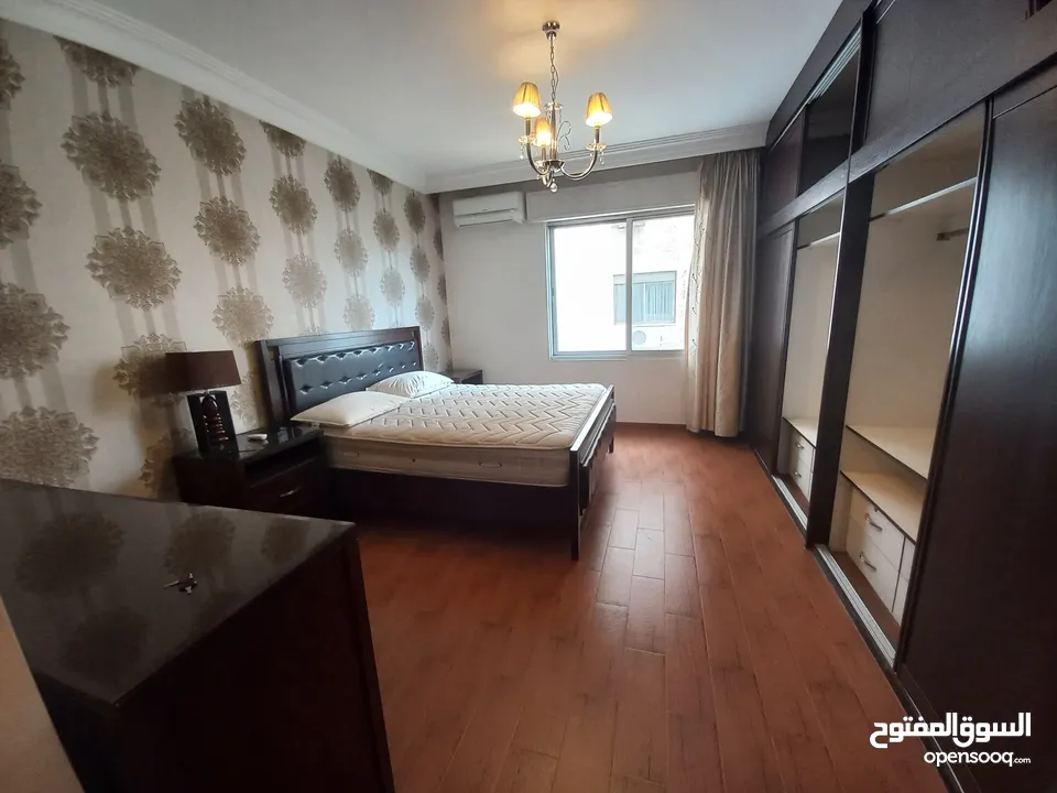 شقة مفروشة للإيجار 200م2 ( Property 15799 )-175072921