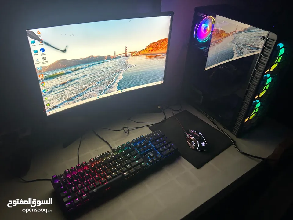 جهاز حاسوب مستعمل بحالة ممتازة