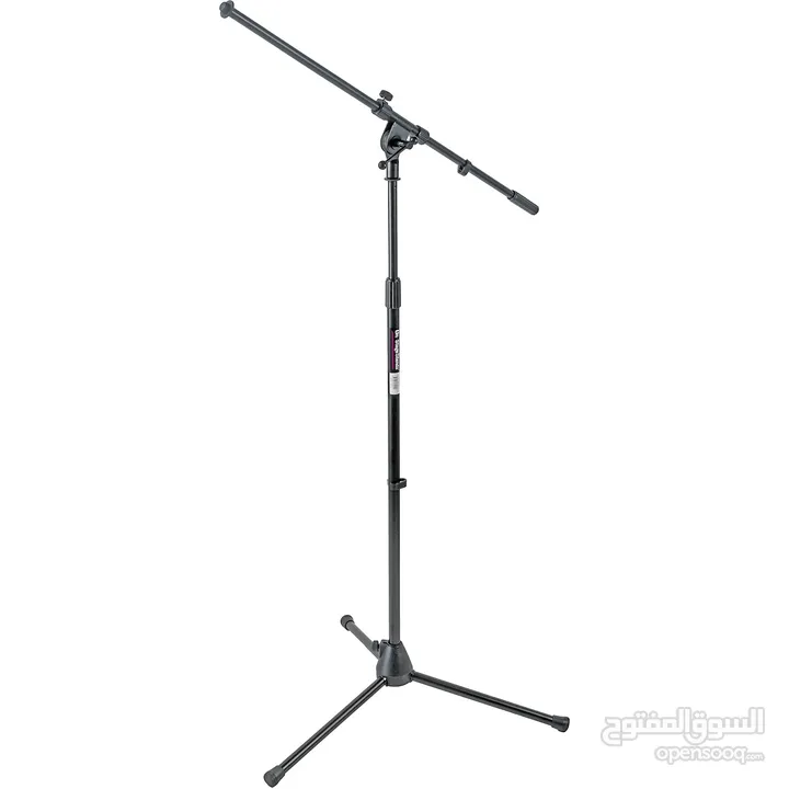 I’m selling a microphone stand