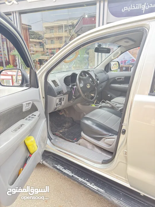 تويوتا هايلوكس 2008