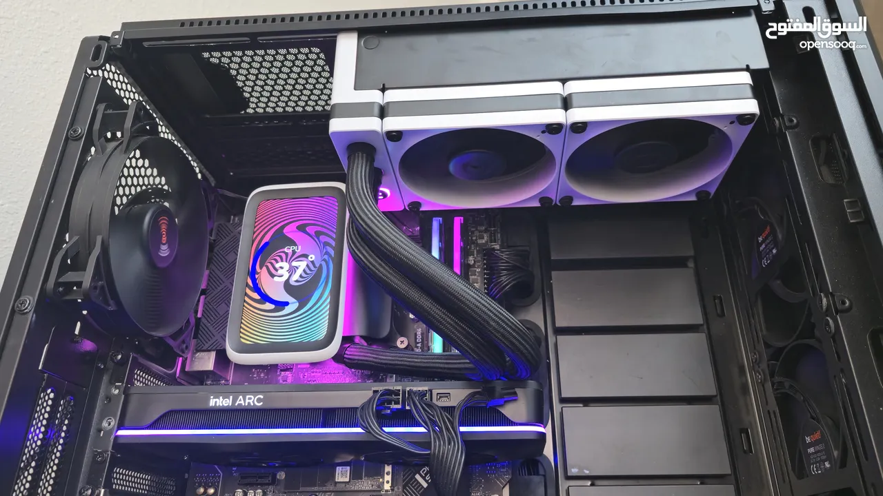 Hyte Thicc Q60 240mm CPU Liquid Cooler With IPS 5 inch LCD تبريد مائي  احترافي