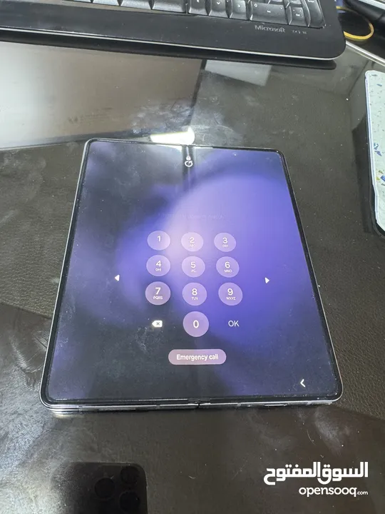 Samsung galaxy fold 5 مستعمل بحال الوكالة