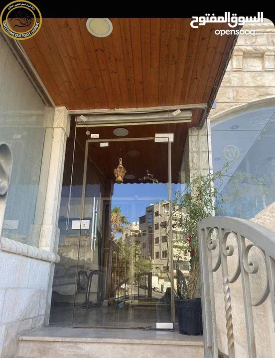 شقة أرضية مميزة للبيع في خلدا 150م مع ترس امامي بقرميد تشطيب سوبر ديلوكس بسعر مغري