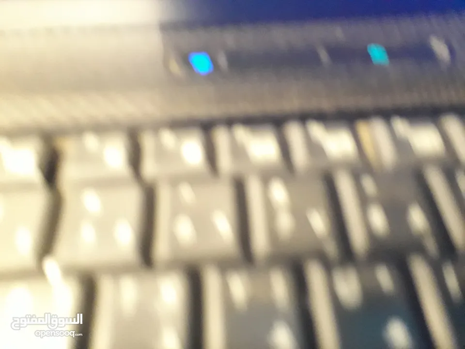 لاب توب كومباك610 اتش بي اصلي بحال الوكاله اترك رقم موبايلك بالتعليق وبتصل معك