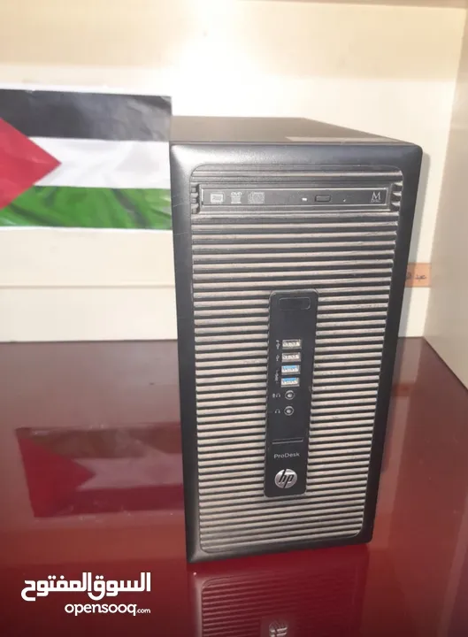 كومبيوتر شخصى Hp كيسه + شاشه + كيبورد الكمبيوتر بحاله جيده جدا