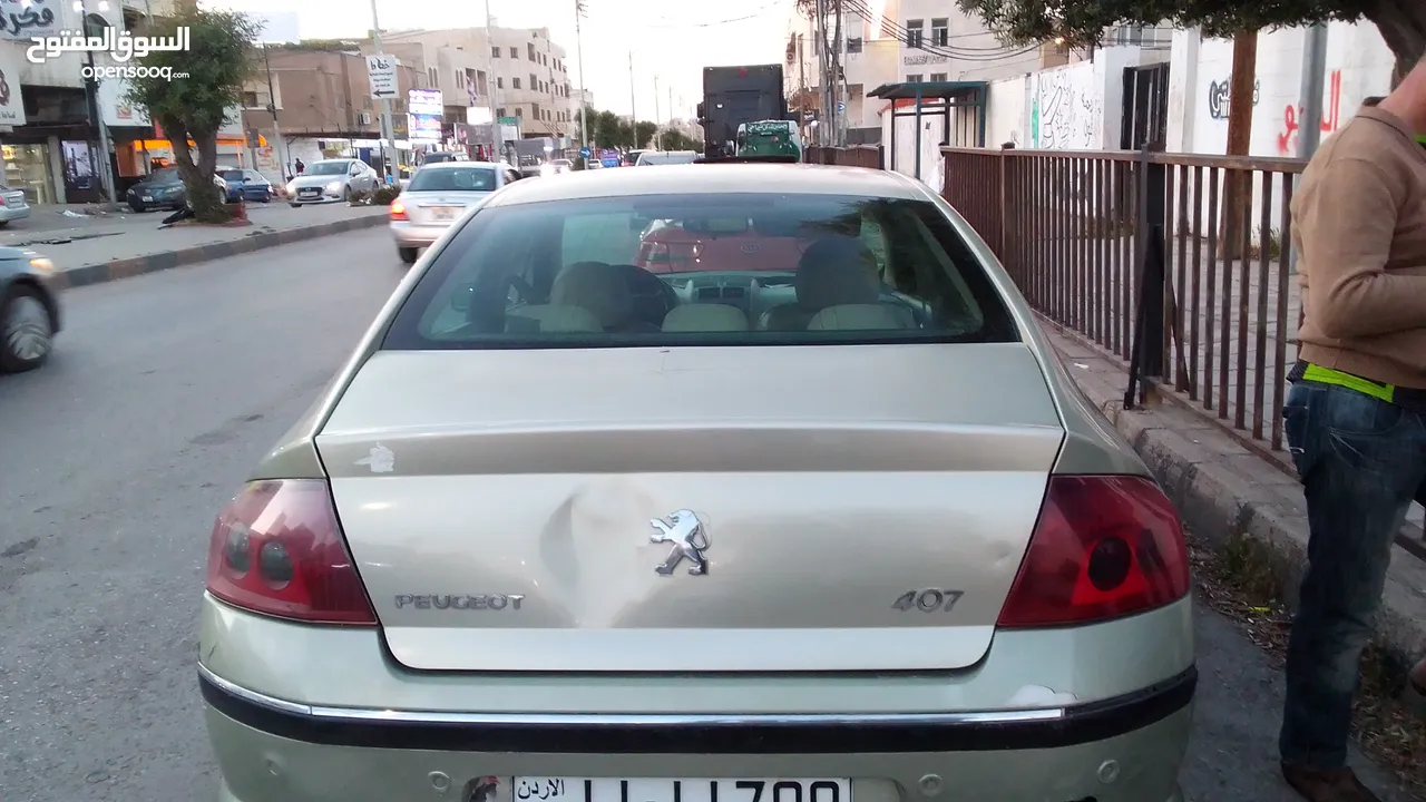 بيجو 407 موديل 2005 فل ما عدا الفتحه
