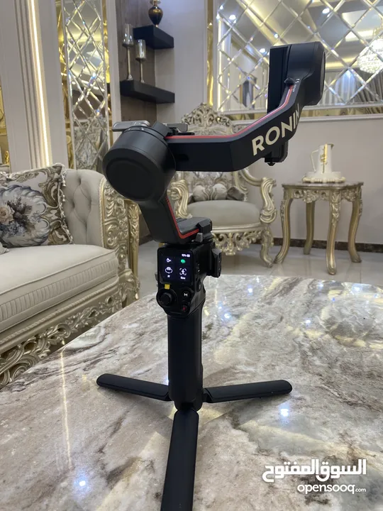 مانع اهتزاز رونين شبه جديدة DJI RS 3