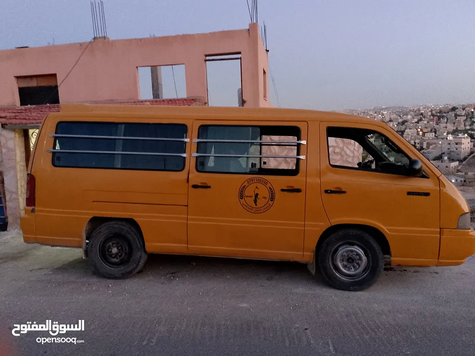 باص مرسيدس
