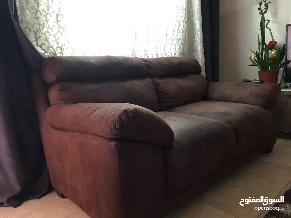 كنب أمريكي دب عالي الجودة للبيع بسعر معقول