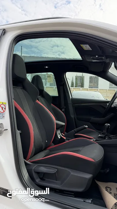 سكودا كاميك monte carlo ترخيص 2020 محرك 1000 بنزين جير أوتوماتيك 115 حصان