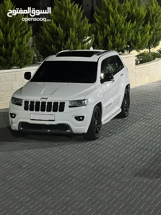 2015 Jeep Grand Cherokee  جيب جراند شيروكي