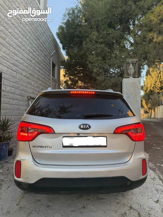 سعررررررر حرررررررق كيا سورينتو 2015 ولا ضربة ماشي 126 كيلو فقط 7 ركاب اصلي 4x4