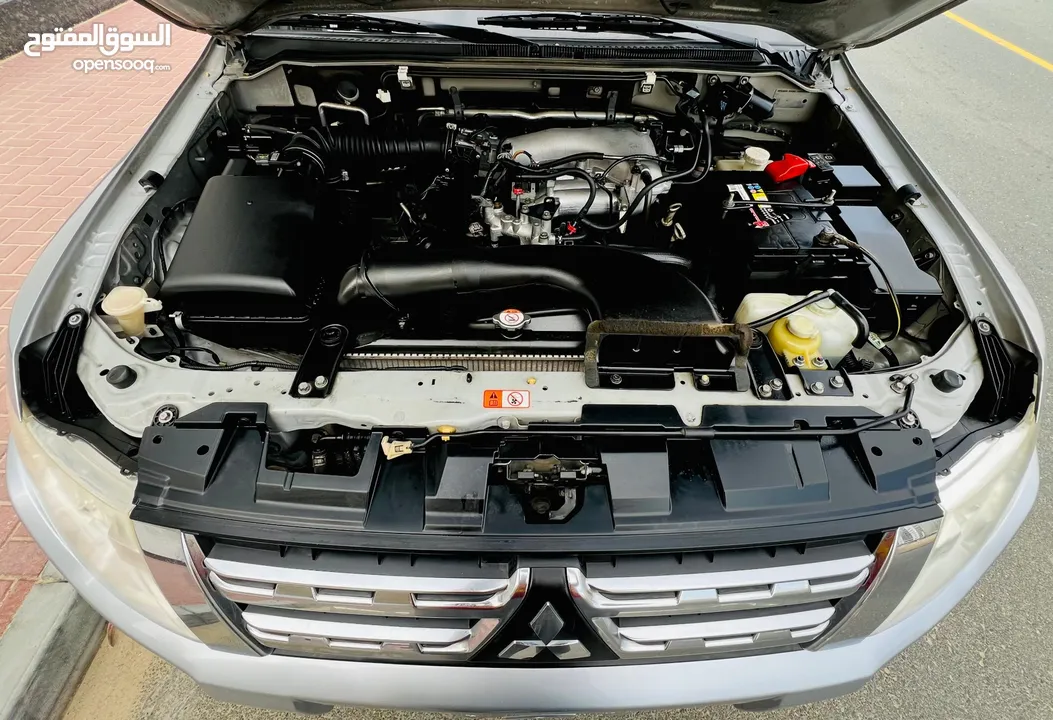 MITSUBISHI PAJERO 3.5 V6 4WD MODEL 2014 GCC SPECS VIN 4625