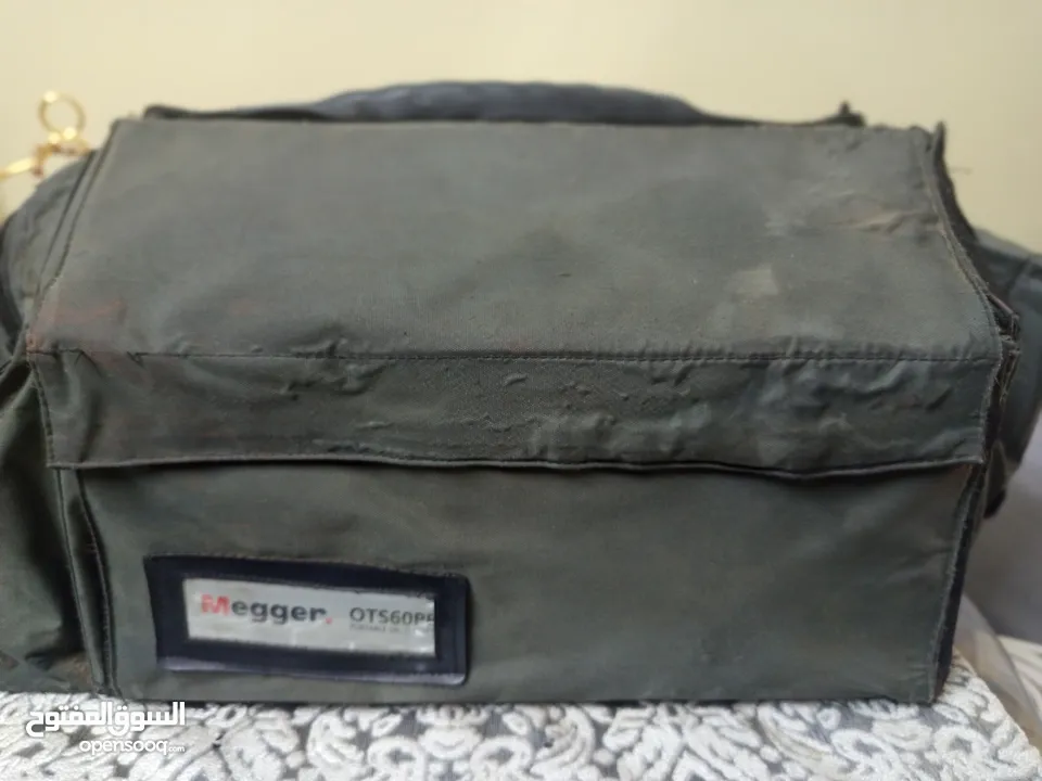 جهاز فحص زيت المحولات الكهربائيه موديل Megger OTS60PB