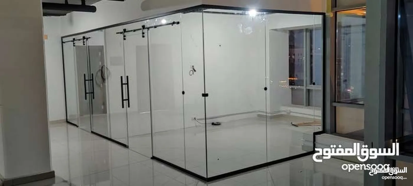 اعمال زجاج وسكريت