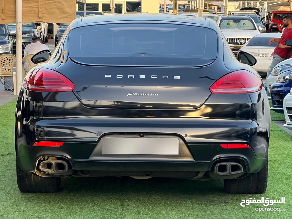 Porsche Panamera S 2014