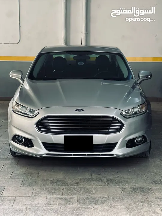 Ford fusion 2013 clean title one owner